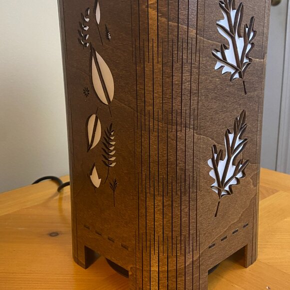 Accent Lamp - The Leaves - Picture 5 of 7